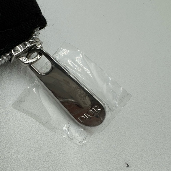 Dior - cosmetic / beauty bag - black - Picture 5 of 5
